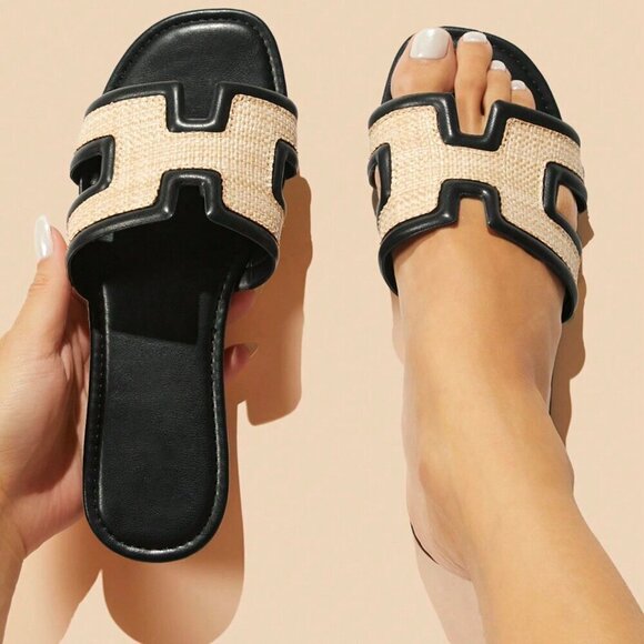Black Bohemian Women's Color Block Flat Sandals - Picture 4 of 5